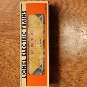 Lionel Trains 1994 Railroad Club Four Bay Hopper